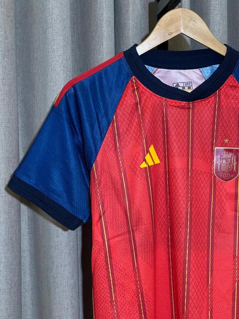 Spain Home Fan Premium Edition World Cup 2026 Kit view 4