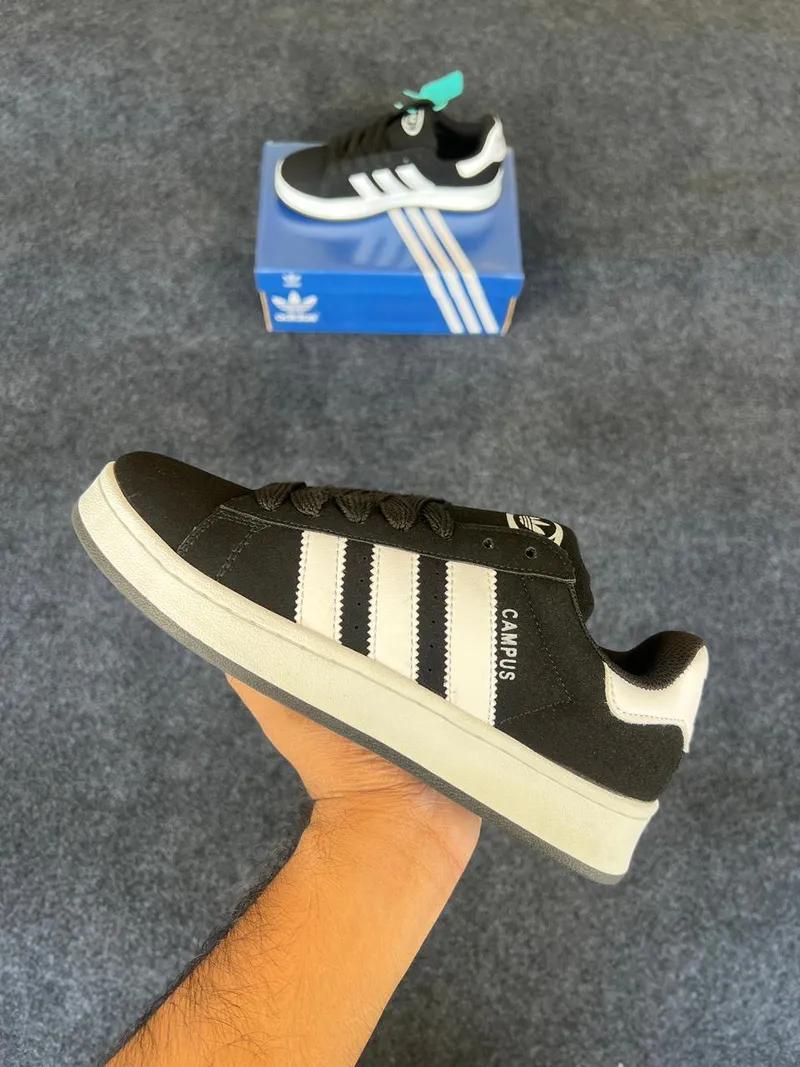 Campus 00S - Black (White Sole) view 3