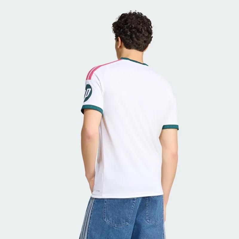 Real Madrid Home Jersey 2026/27  – Player Edition view 3