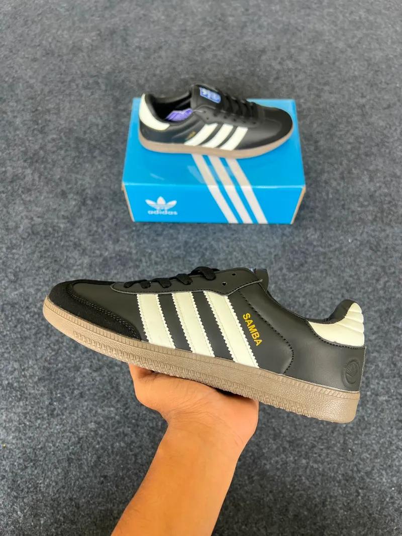 Samba OG - Black view 3